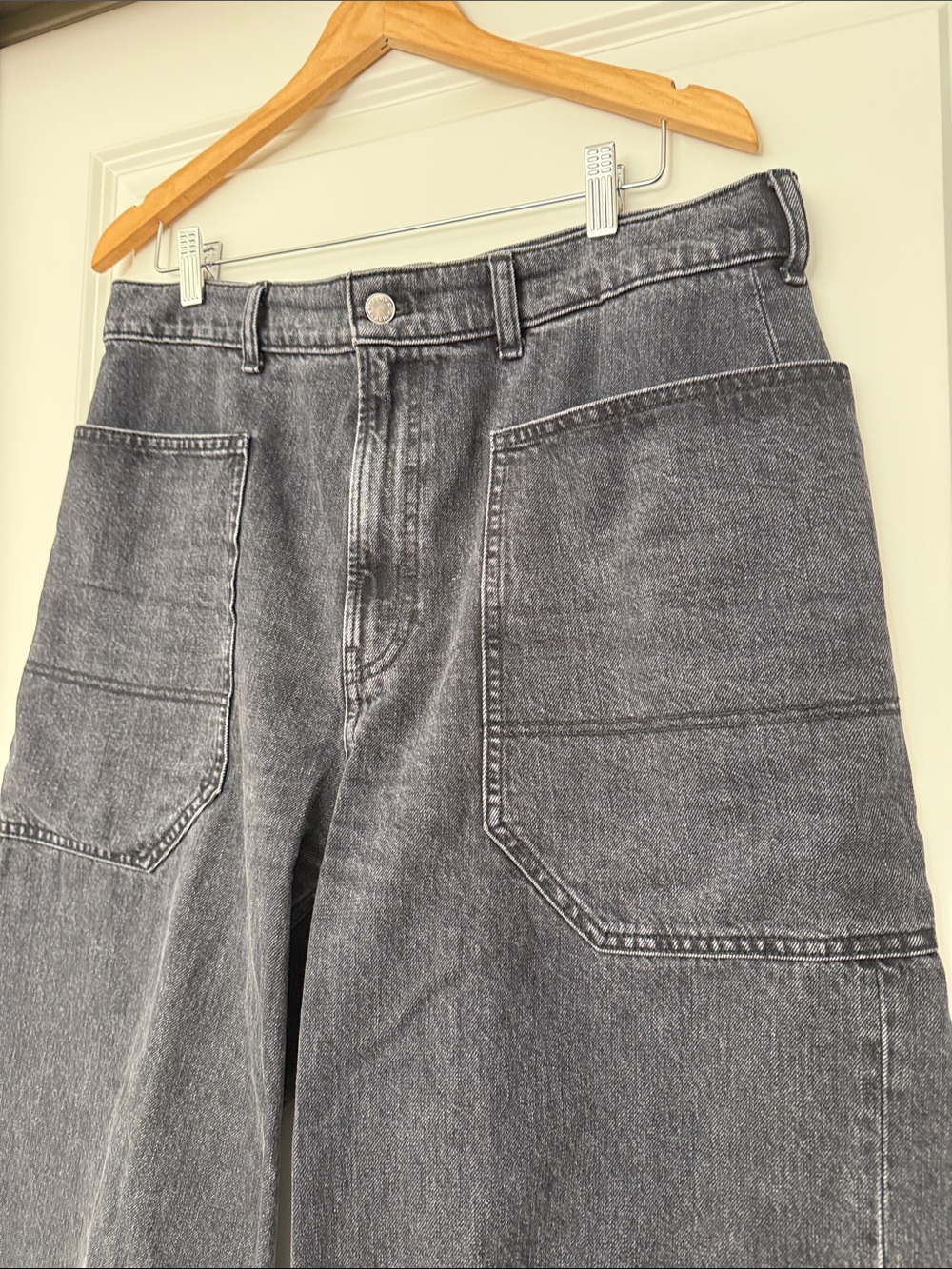 Everlane Way- High Gardener Jeans Black 32R - Picture 4 of 5
